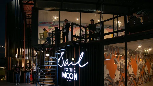 Sail To The Moon By Nakorn