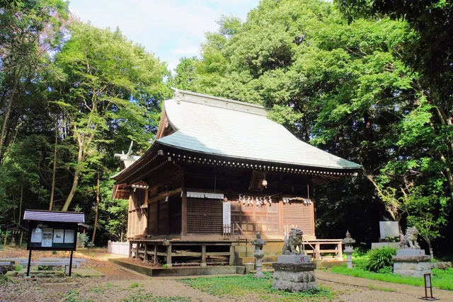 Hatogamine Hachiman Shrine