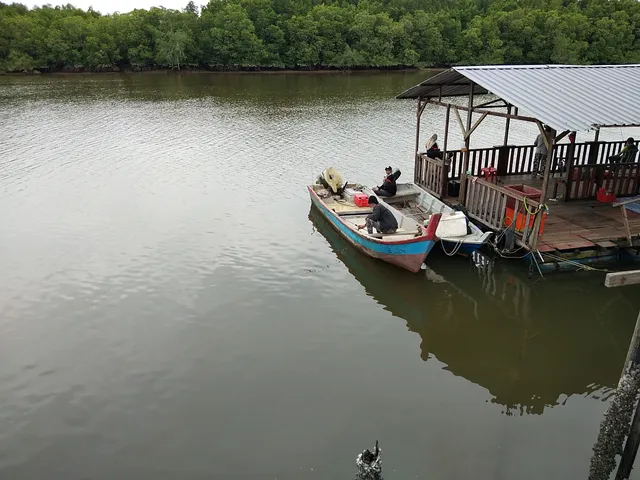 Jeti Sirip Biru (Sirip Biru Recreation Club)