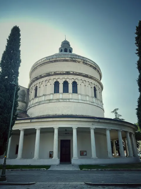Iglesia de Madonna di Campagna