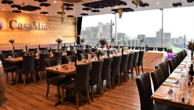 Casa Mia Restaurant & Cocktail Bar