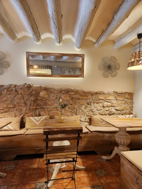 Restaurante Bar Le Petit Bistro | Alquézar