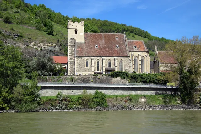 Iglesia Fortificada de San Miguel
