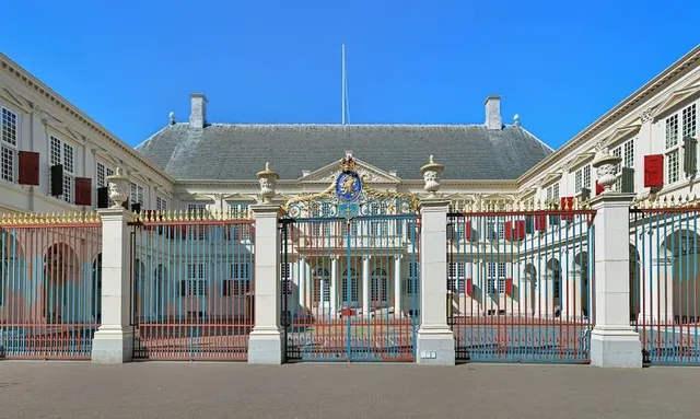 Noordeinde Palace