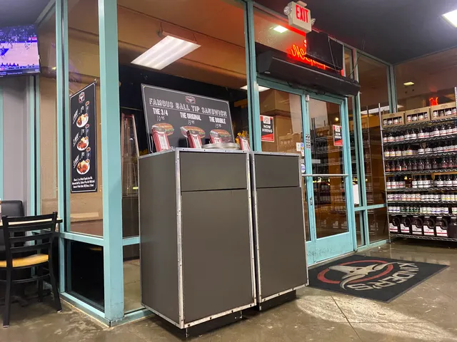 Kinder's Meats Deli BBQ