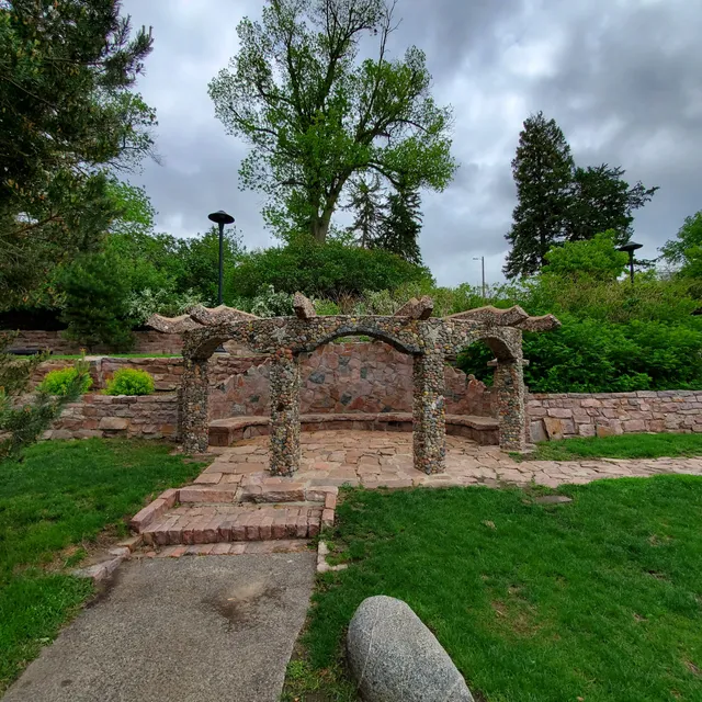Terrace Park Japanese Gardens