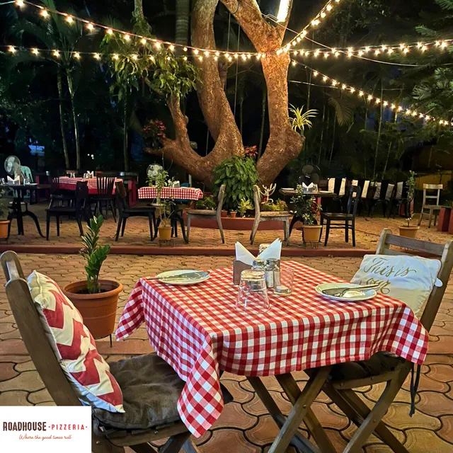 Leão [Roadhouse] Pizzeria, Restaurant & Bar