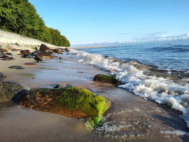 Plaża w Chłapowie przy wąwozie
