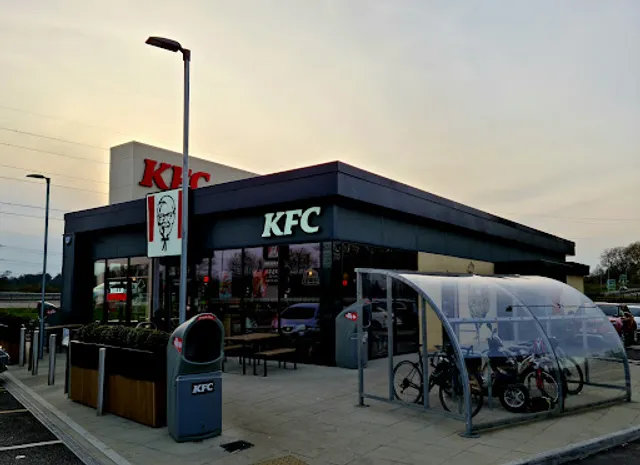 KFC Chippenham - Bath Road