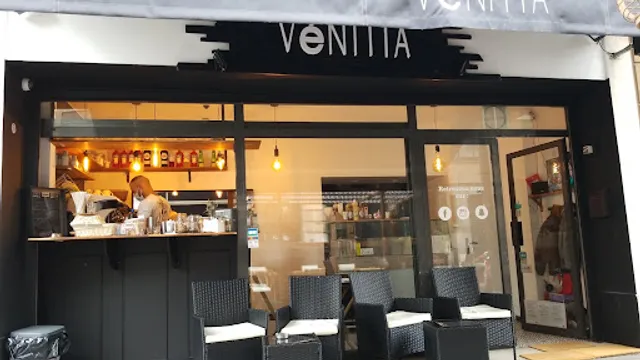 Vénitia