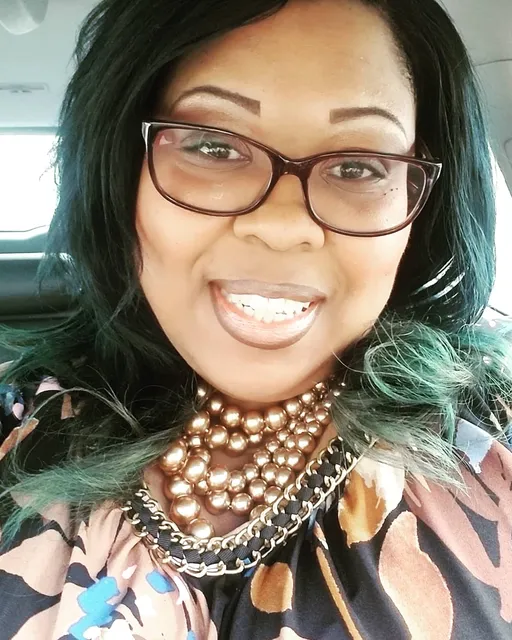 Markie's Cutting Edge