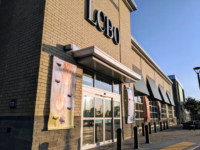 Riverview Shopping Centre