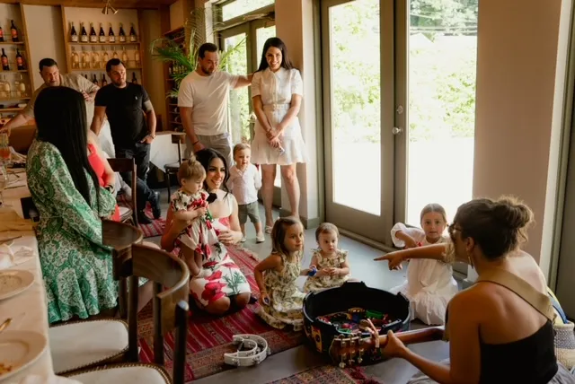 Flynotes Inc. Traveling Music, Face Paint & Sound Enrichment for All Ages