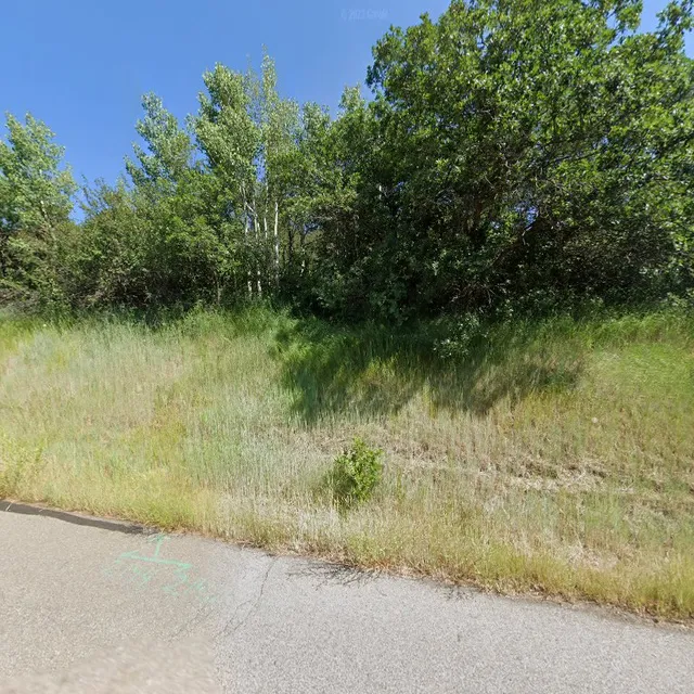 Glacier Lodge - East by Moving Mountains