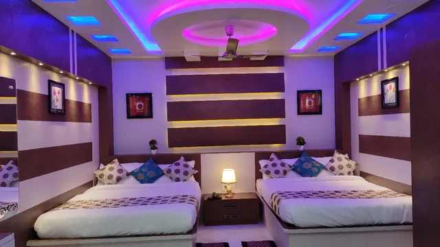 Hotel Central Square