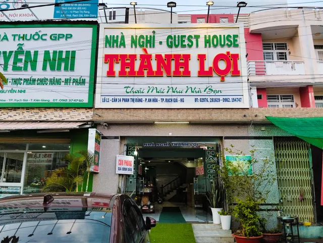 Nhà nghỉ Thành Lợi