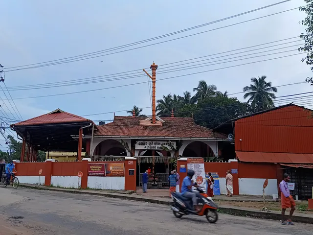 Puthur Sri Thirupuraikkal Bhagavathy Temple