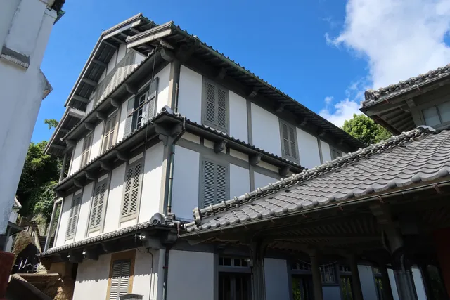 Former Latin Seminario