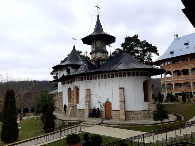 Bujoreni Monastery