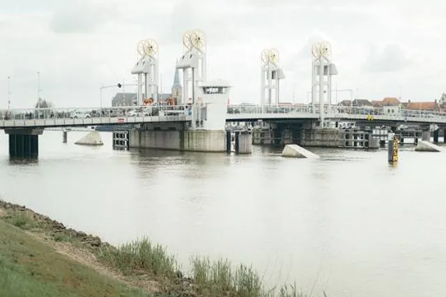 Stadsbrug Kampen