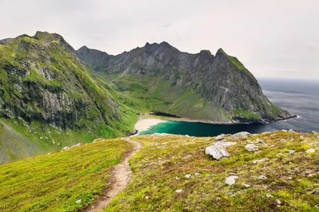 Kvalvika Beach Trail Head