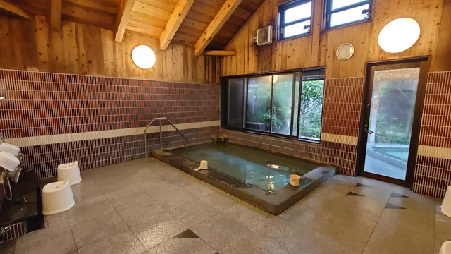 ヤカゲヤベッカンユノハナオンセン