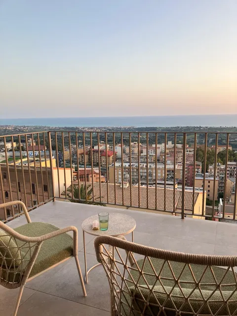 Luxor Home Milia. Vista incantevole