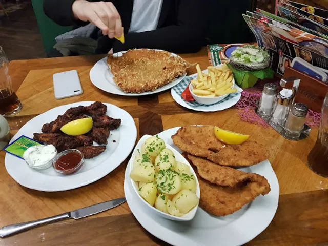 Zu den 3 goldenen Kugeln