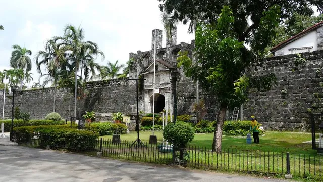Miguel López de Legazpi Monument