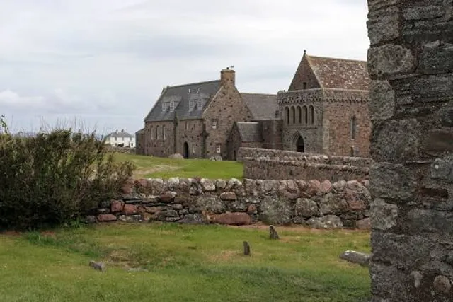 St Oran's Chapel : Iona