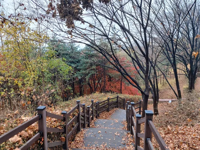 Gaewoonsan Park