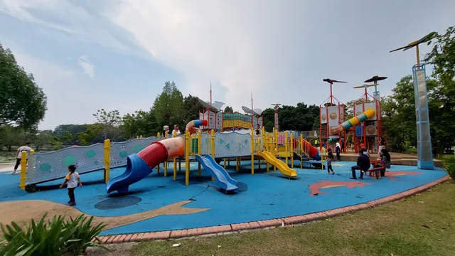 Taman Tasik Cyberjaya Parking Lot