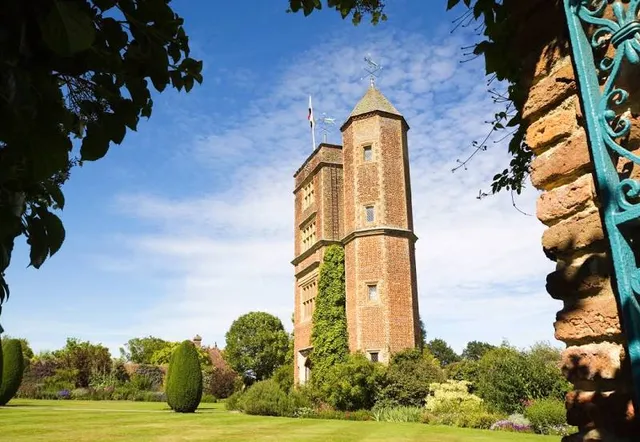 National Trust - Sissinghurst Castle Garden