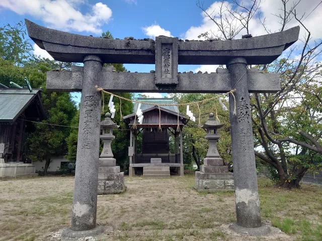 Shimonoshohachiman Shrine