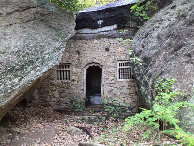 Sri Sankapala Rajamaha Viharaya - Kolambageara | ශ්‍රී සංඛපාල රජමහා විහාරය - කොළඹගේආර