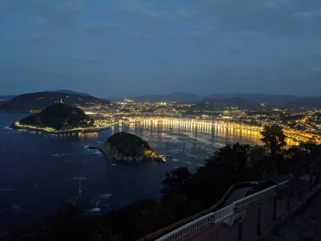 Igeldo mendiko behatokia