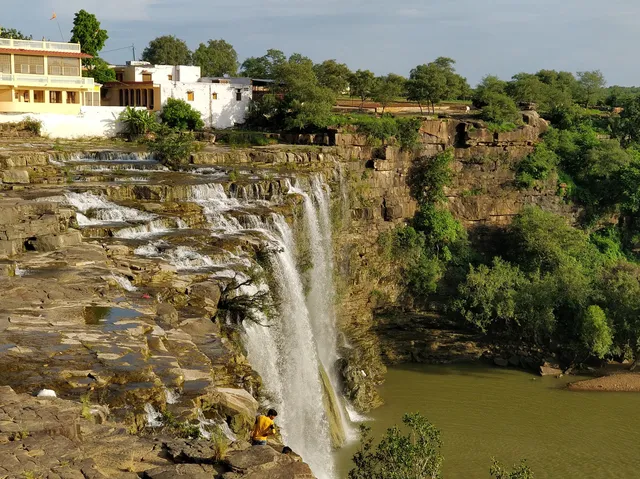 Pawa Waterfall Shivpuri