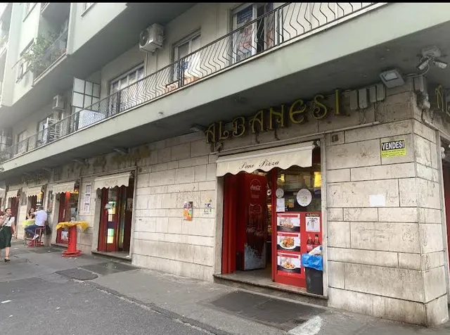 Albanesi il forno delle meraviglie