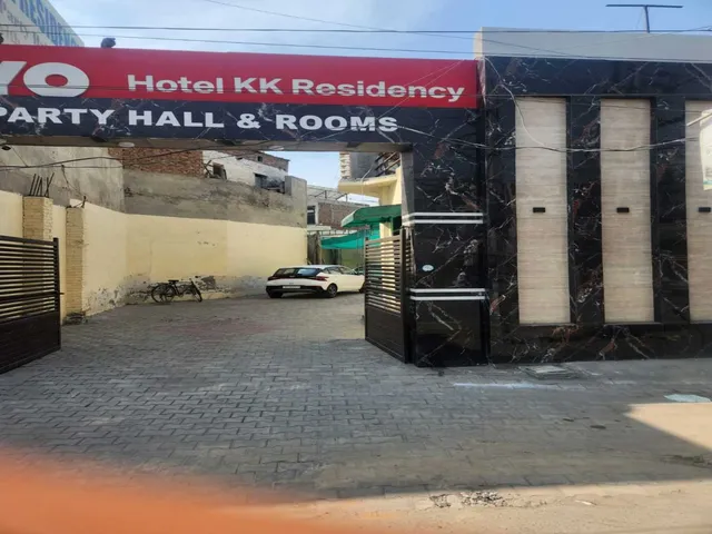 SPOT ON Hotel KK Residency