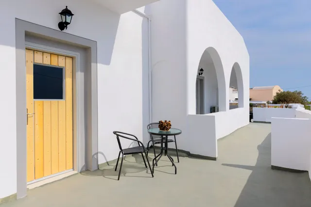 Anthelea Santorini Hotel