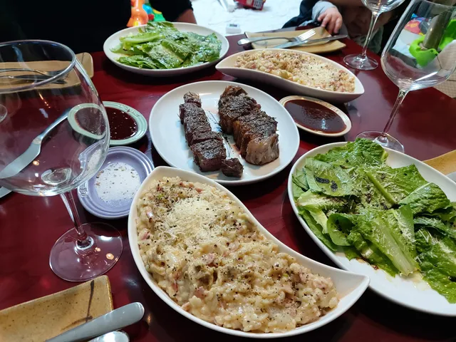 UNTIL STEPHENCHOW COMES 주성치가올때까지