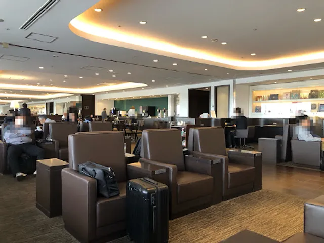 JAL Sakura Lounge Haneda Airport South Wing