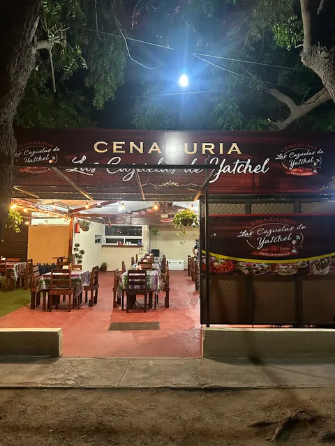 Cenaduria Las Cazuelas de Yatchel