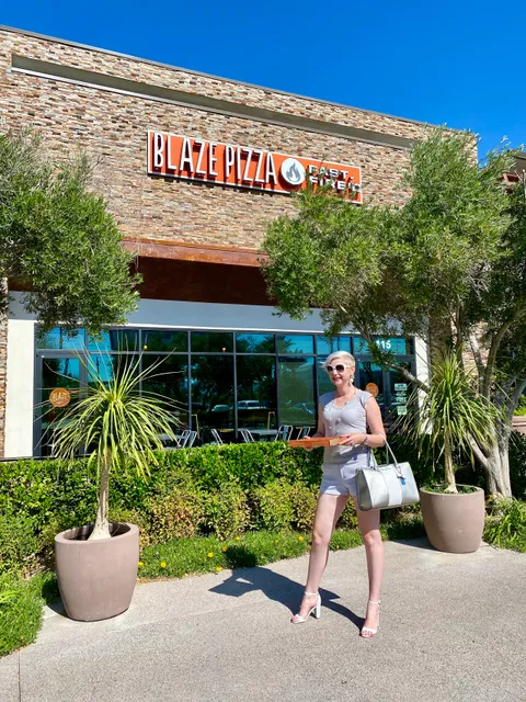 Blaze Pizza