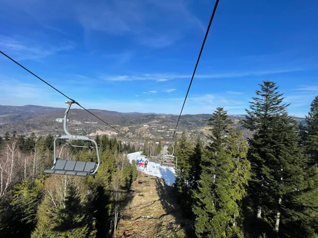 Wyciąg krzesełkowy Skolnity stacja dolna