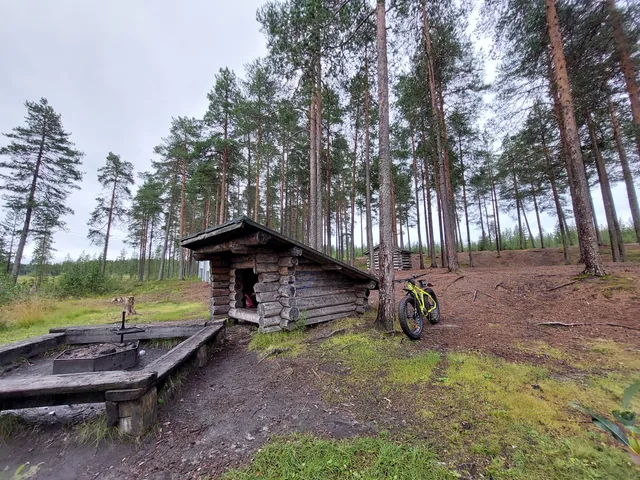 Pilpasuo Lean-to Shelter