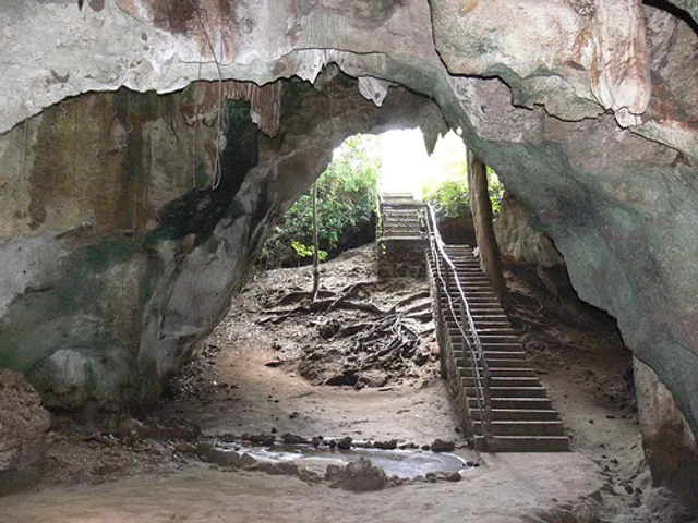 Shimoni Slave Caves