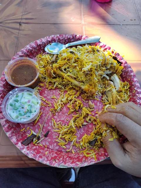 Soumya Chinese & Resturant