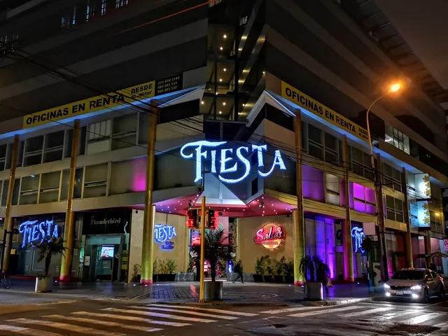 Sapporo Karaoke Bar & Boxes - Casino Fiesta