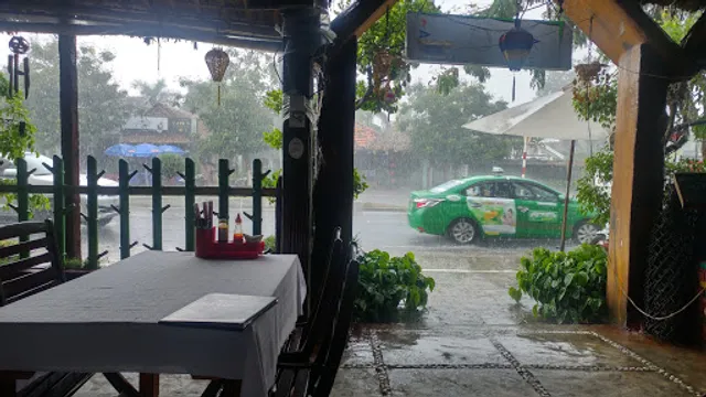 Nhà Hàng All For You